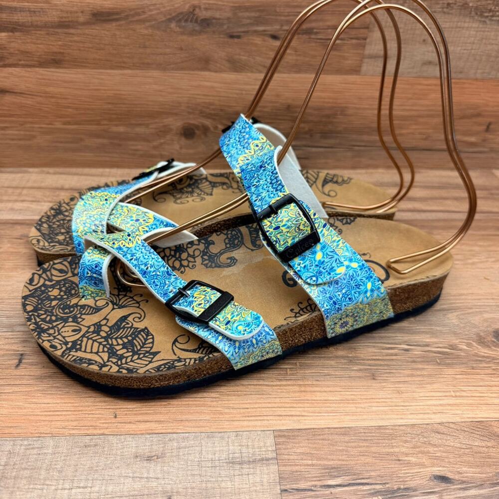 Calceo size 9.5 light blue and orange yellow drop patterns sandal